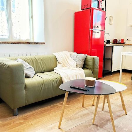 Studio Chic Au Style Retro Moderne Saint-Genix-sur-Guiers Exterior foto