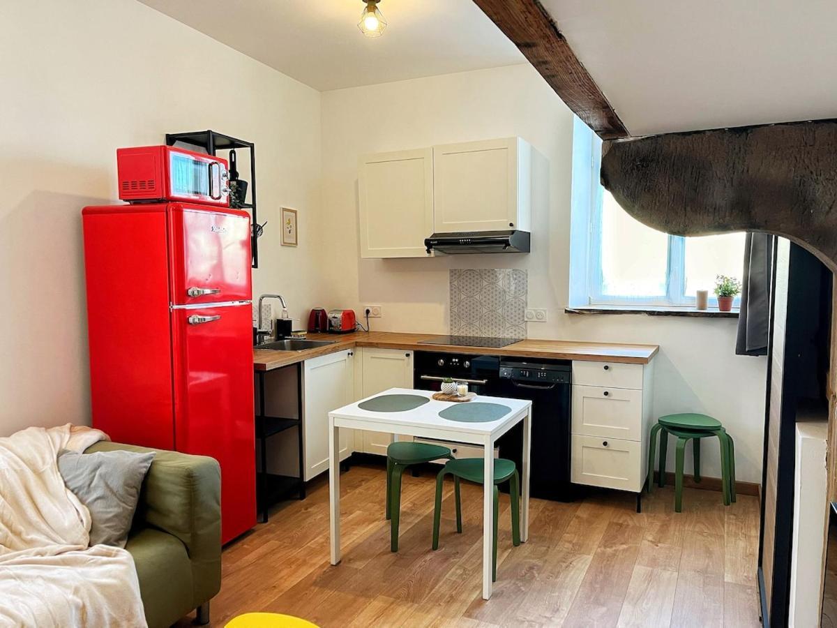 Studio Chic Au Style Retro Moderne Saint-Genix-sur-Guiers Exterior foto