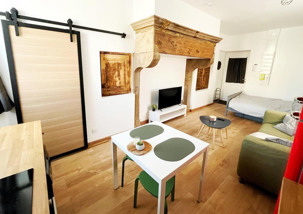 Studio Chic Au Style Retro Moderne Saint-Genix-sur-Guiers Exterior foto