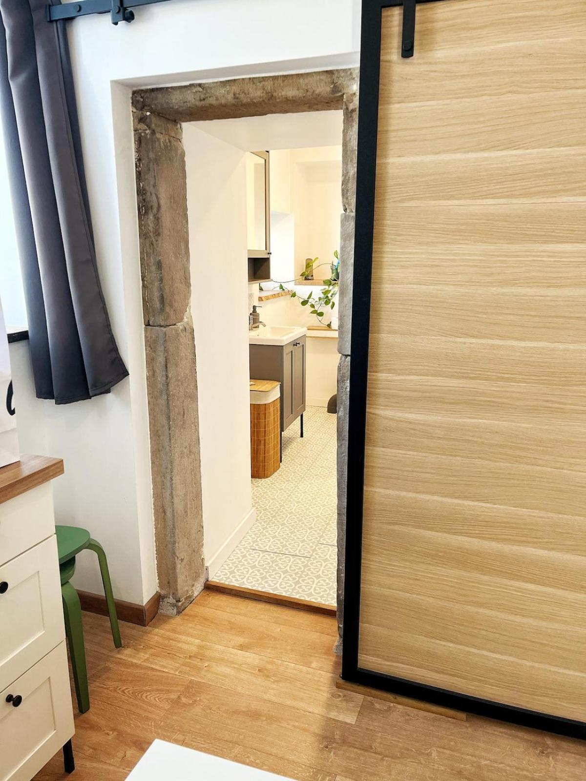 Studio Chic Au Style Retro Moderne Saint-Genix-sur-Guiers Exterior foto