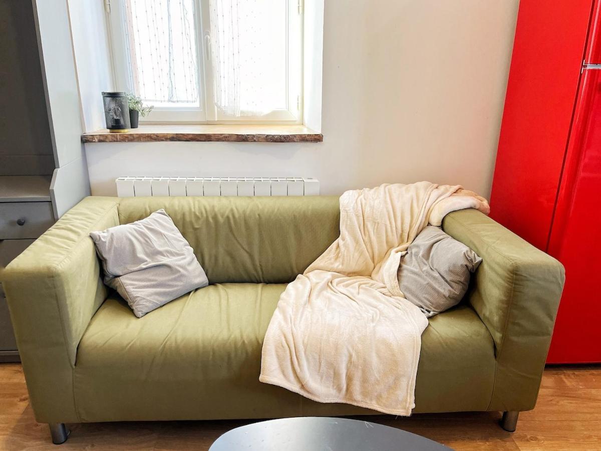 Studio Chic Au Style Retro Moderne Saint-Genix-sur-Guiers Exterior foto