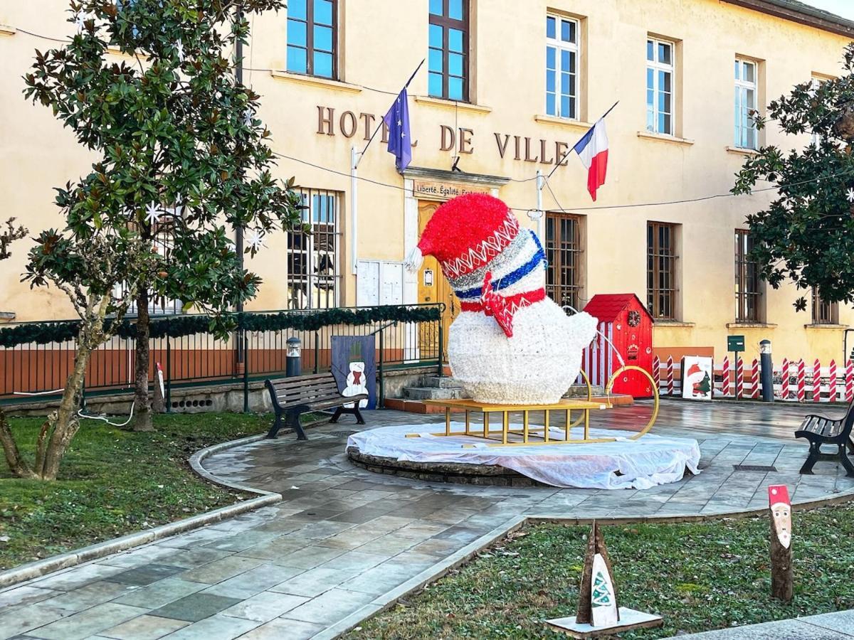 Studio Chic Au Style Retro Moderne Saint-Genix-sur-Guiers Exterior foto